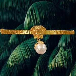 Medusa Collar Choker